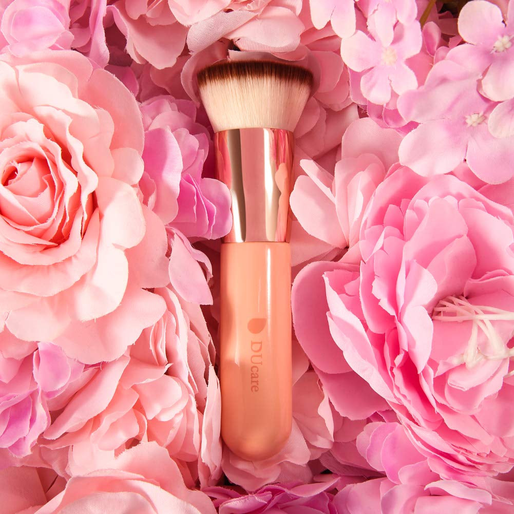 Foundation Brush for Liquid Makeup, Flat Top Kabuki Synthetic Professional Makeup Brushes Liquid.