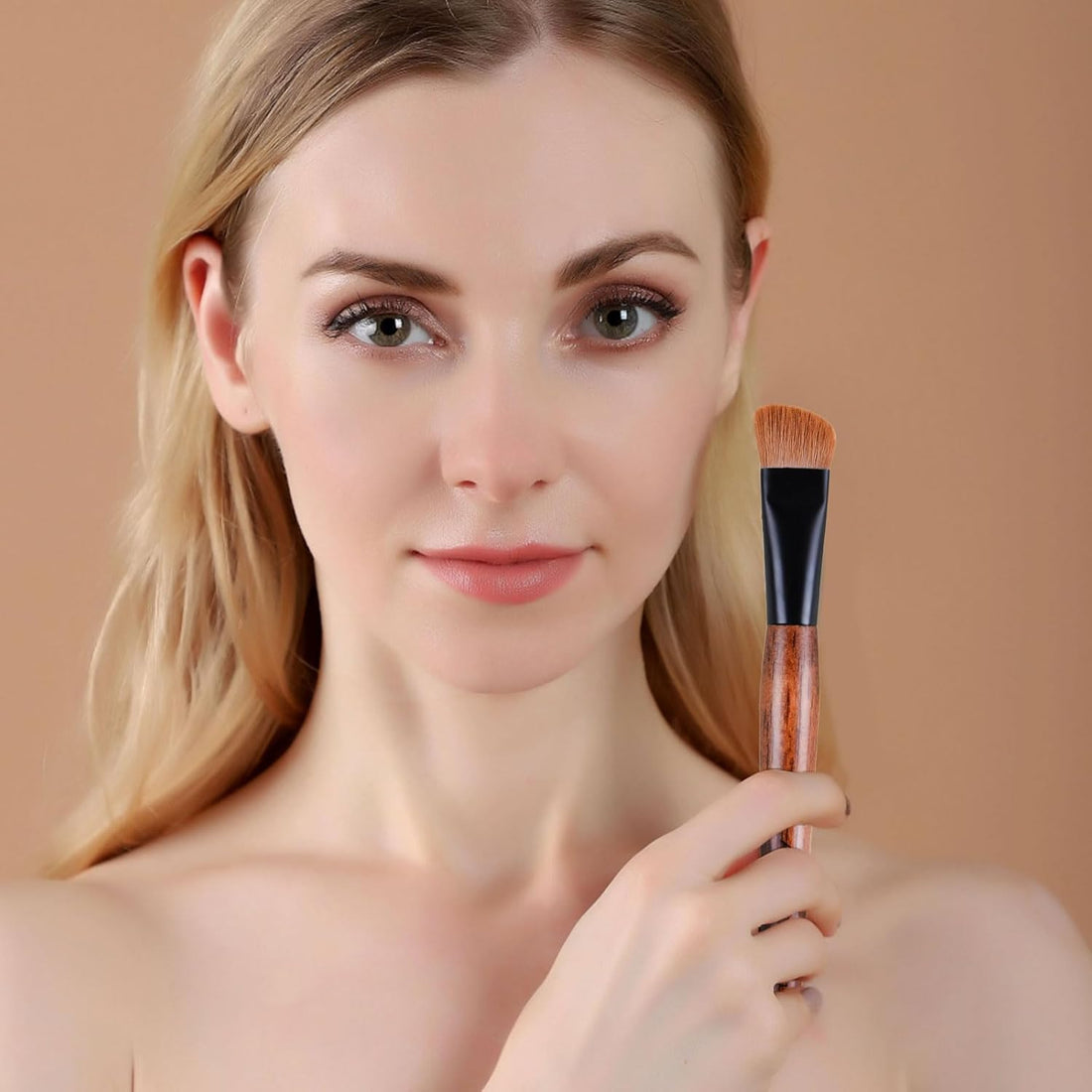 Small Foundation Brush,  Professional Angled Face Brush for Powder, Foundation, Cream.